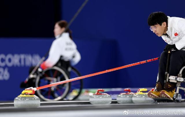 元游棋牌官方入口-中国轮椅冰壶混双首秀胜日本 赢中国代表团开门红